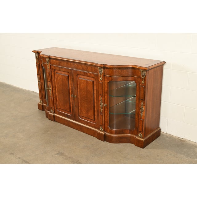 A stunning Italian Neoclassical or Empire style sideboard, credenza, or bar cabinet By Henredon, "Grand Provenance"...