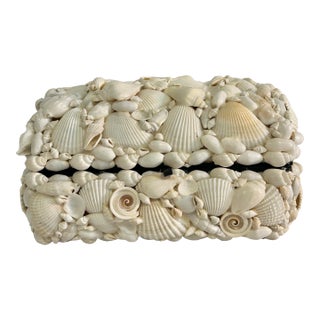 Late 20th Century Coastal or Palm Beach Sailors Valentine White Shell Encrusted Box For Sale