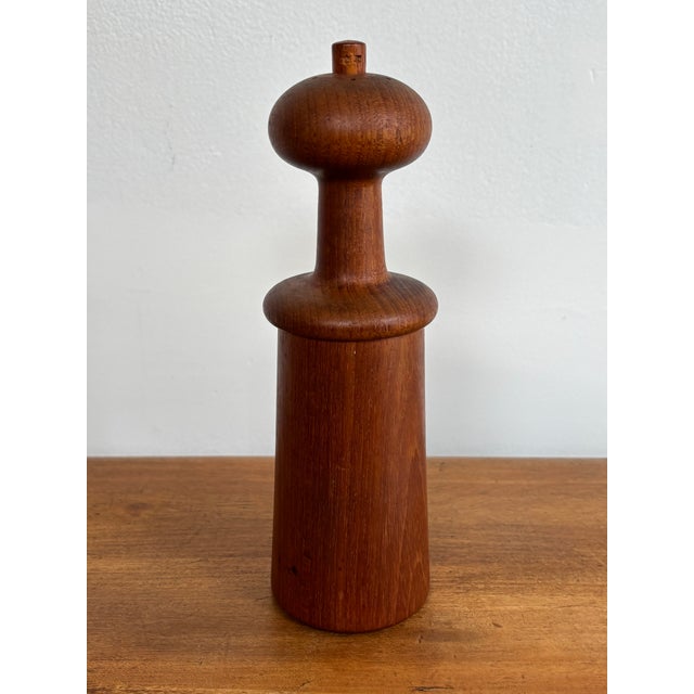 Mid 20th Century Vintage 1960s Danish Modern Teak Dansk Designs Salt Shaker Pepper Grinder, Jens Quistgaard For Sale - Image 5 of 5