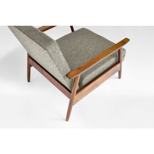 1970s Vintage Convertible Sleeping Armchair by Valerija Ema Cukermanienė for Vilniaus Baldų Kombinatas, 1960s For Sale - Image 5 of 7