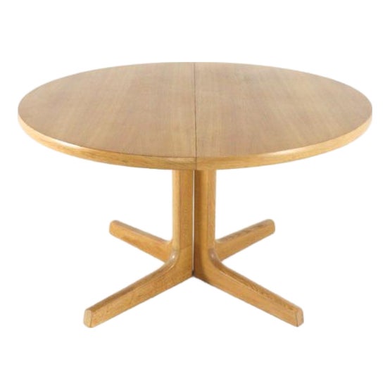 Round Extendable Oak Nordenskov Dining Table For Sale