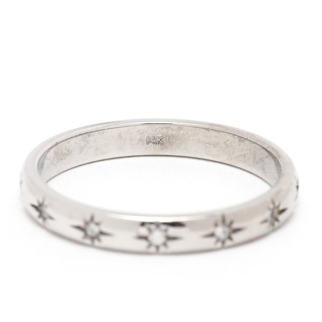 Diamond Star Band Ring, 14k White Gold, Ring Size 5, Stackable For Sale - Image 4 of 6