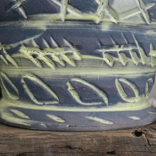 Ceramic Vintage Abstract Expressionist Monumental Sgraffito Lidded Jar by Arnie Zimmerman, Signed (1982) For Sale - Image 7 of 10
