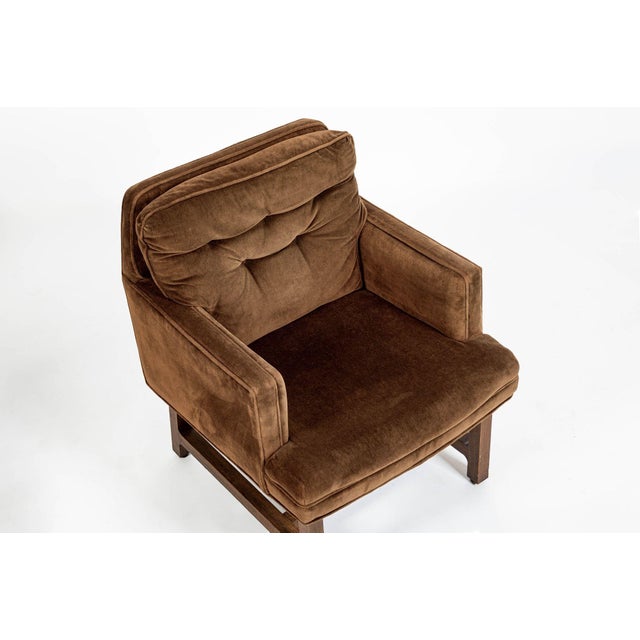 Pair of Mid-Century Brown Velvet Lounge Chairs Attributed to Edward Wormley, 1960s For Sale - Image 10 of 17