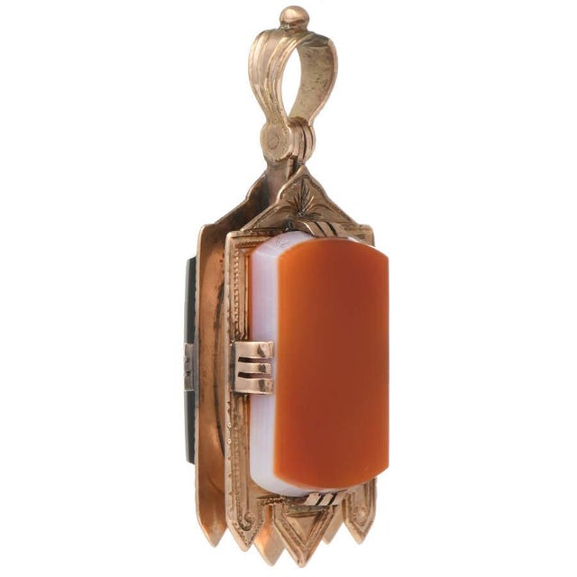 14KR Victorian Double Sided Agate Locket Pendant For Sale - Image 4 of 5