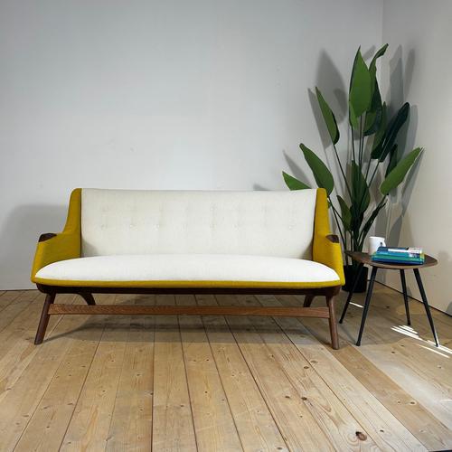 Vintage Three-Seater Teak Sofa, 1960s For Sale - Image 11 of 11