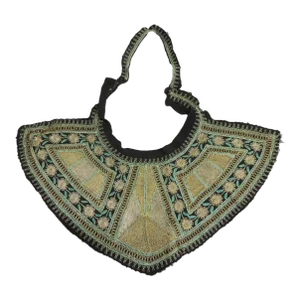Vintage Green and Gold Embroidered Asian Collar
