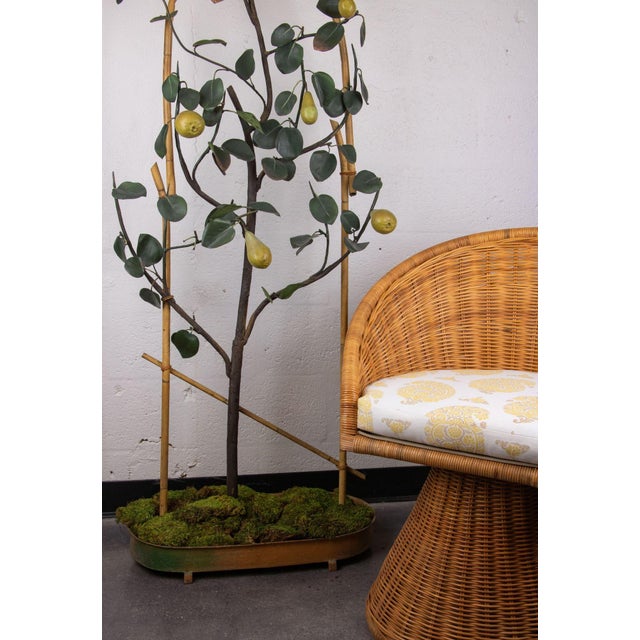 Mid 20th Century Wrought Iron and Tôle Peinte Pear Tree and Faux Bamboo Trellis For Sale In West Palm - Image 6 of 6