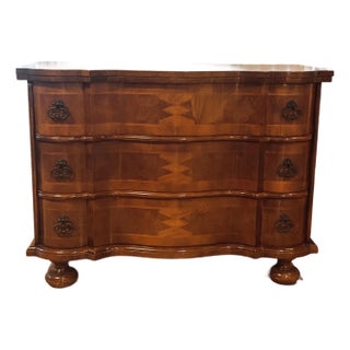 Traditional Burl Wood Beautifully Handcrafted 3 Drawer Chest For Sale