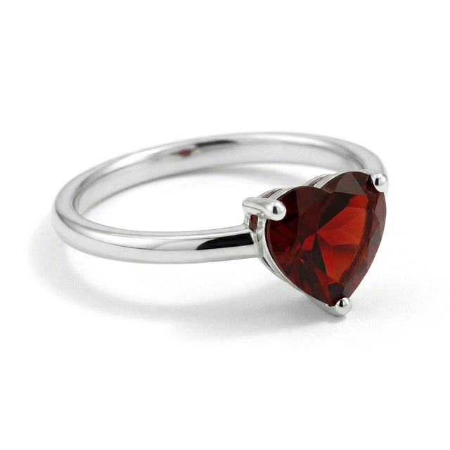 Bold, romantic, and full of meaning — this Garnet Ring features a richly colored gemstone that captures the essence of...