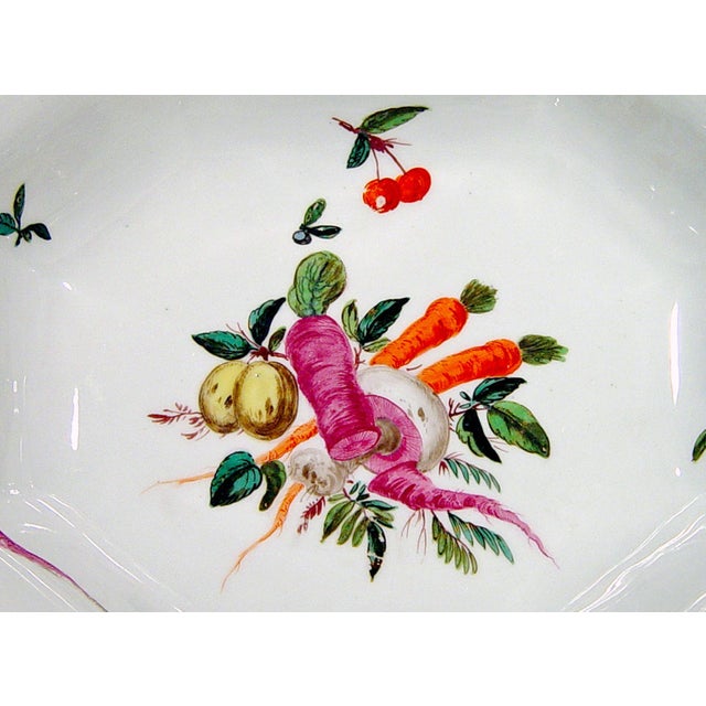 White Pair of 18th Century Chelsea Porcelain Octagonal Dishes With Vegetables For Sale - Image 8 of 8