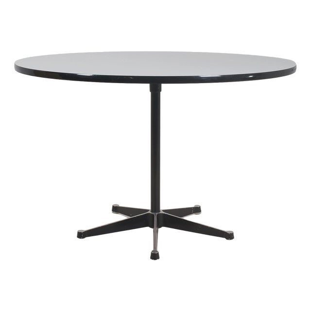 650 Dining Table by Charles and Ray Eames for Herman Miller, 1960s For Sale
