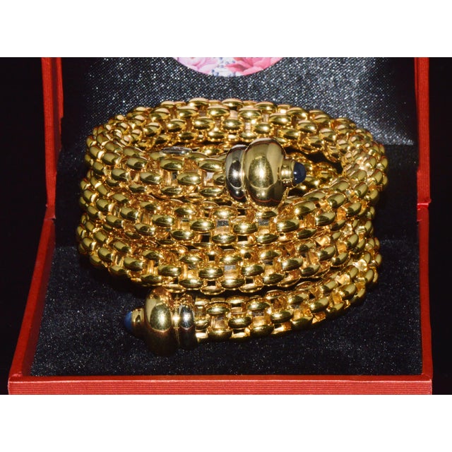 Late 20th Century Italian Fope Flex’it Blue Sapphire Woven Triple Wrap Bangle Bracelet in 18k Yellow & White Gold For Sale - Image 11 of 15