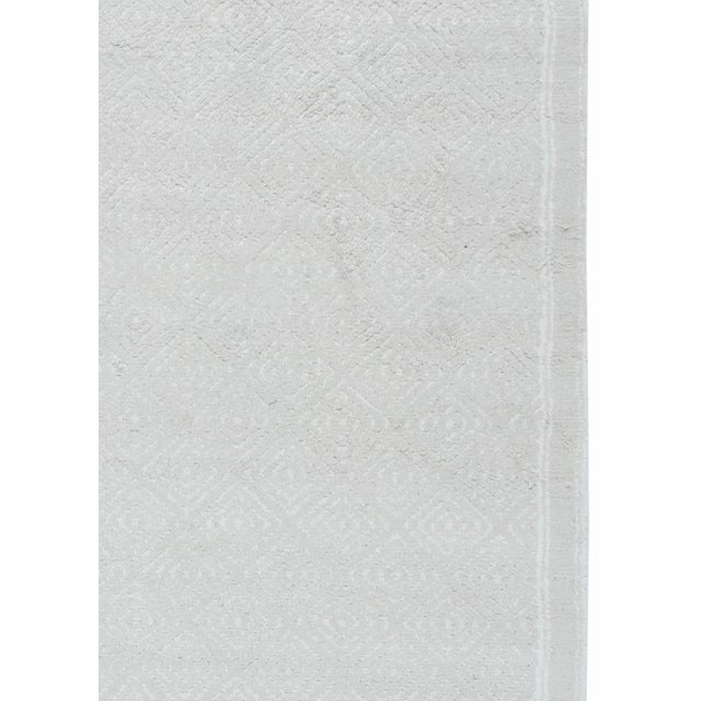 Silver Modern Hand Tufted Silk Rug by Doris Leslie Blau For Sale - Image 8 of 8