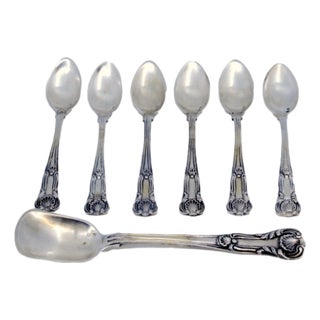 Silver Coffee Spoons and Sugar Shovel with Shell-Shaped Reliefs, Set of 6 For Sale