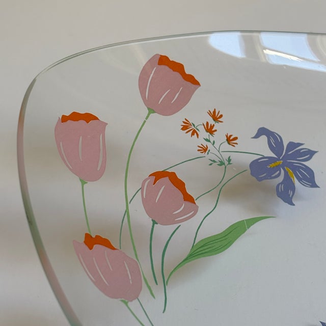 Mid-Century Modern Mid-20th Century Dorothy Thorpe Curved Glass Floral Serving Platter For Sale - Image 3 of 8