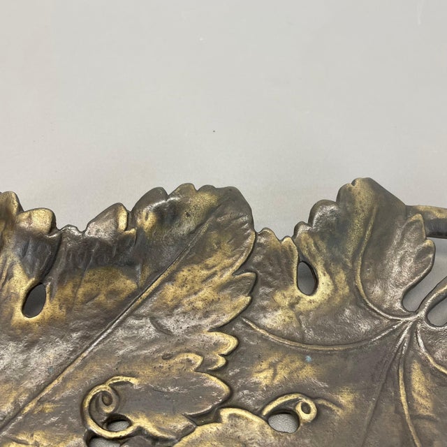 Gold Large Brass Shell Plate, Germany, 1970s For Sale - Image 8 of 14