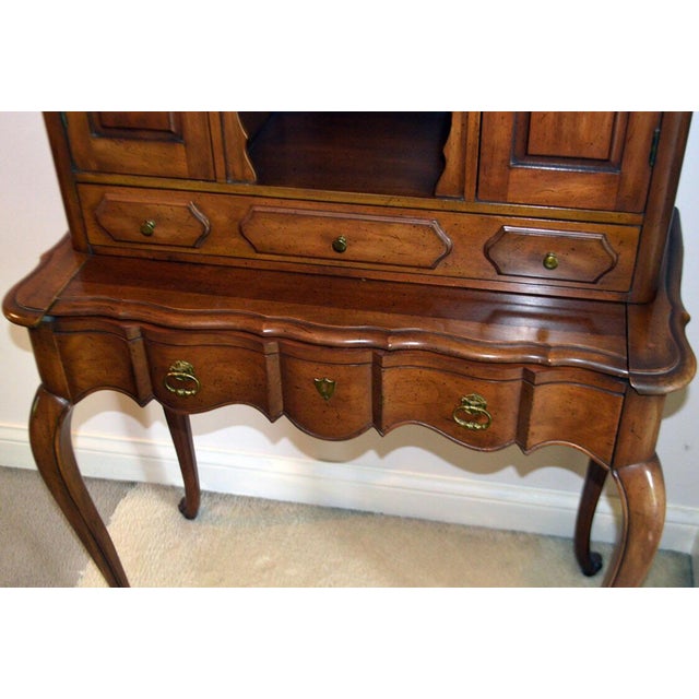 Vintage French Provincial Desk Chairish