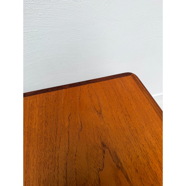 Mid-Century Danish Extendable Teak Dining Table, 1960s For Sale - Image 6 of 11