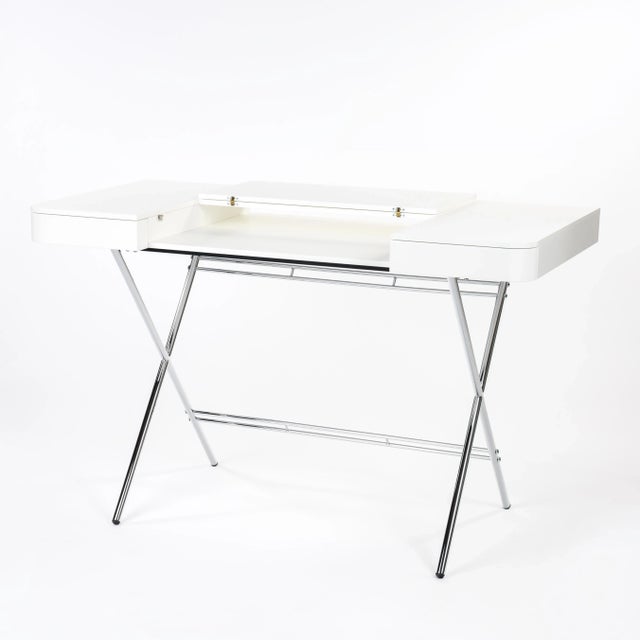 Cosimo Desk with White Mat Lacquered Top & Chrome Frame by Marco Zanuso Jr. for Adentro, 2017 For Sale - Image 4 of 14