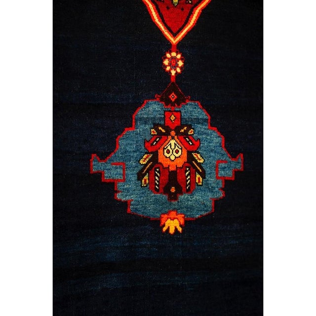 1880s Classic Navy Bold Medallion Antique Persian Bijar Handknotted Wool Rug For Sale - Image 4 of 10