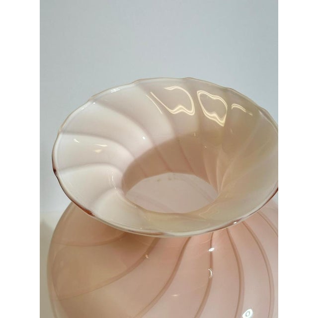Murano Pink Cased Glass Vase with Optic Swirl, Italy, 1970s For Sale - Image 9 of 10