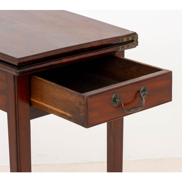 Traditional George III Mahogany Fold-Over Gate Leg Table For Sale - Image 3 of 9