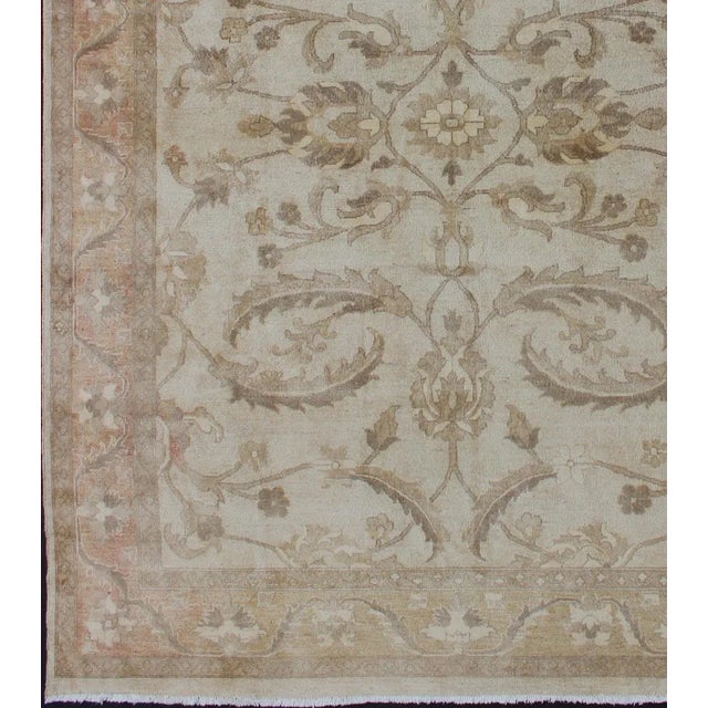 Sultanabad Design Modern Rug in Muted Tones. Measures: 7'9 x 10'8. Sultanabad Design Modern Rug in Muted Tones of light...