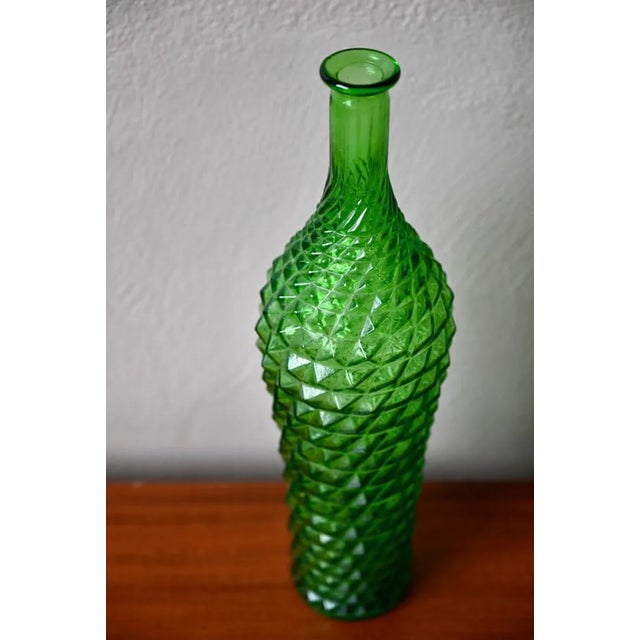 Boho Chic Italian Green Glass Bottle from Empoli, 1960s For Sale - Image 3 of 7
