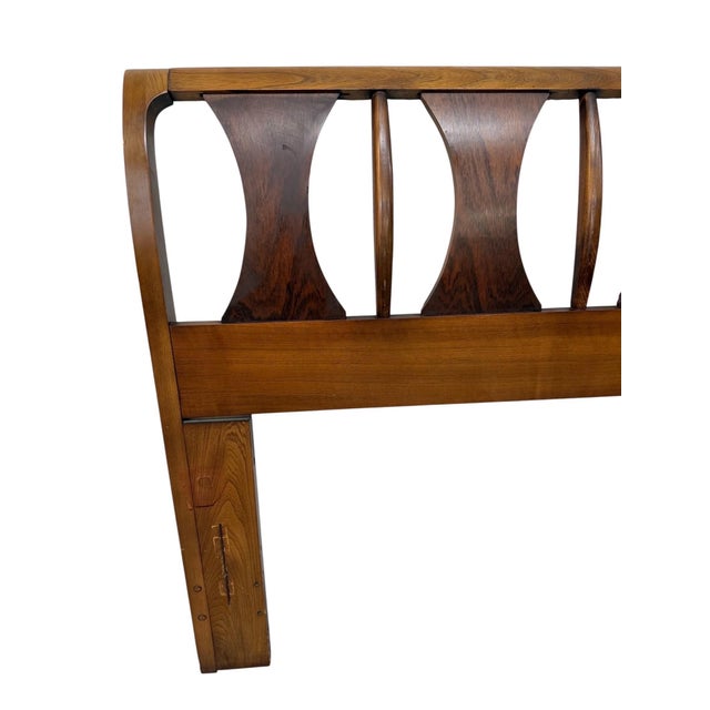 Kent Coffey Mid-Century Modern Kent Coffey Perspecta Walnut & Rosewood Full/Queen Headboard For Sale - Image 4 of 6