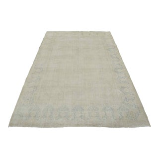 Kerman Rug 9’5” X 12′ Ivory Wool Vintage Distressed Hand-Knotted Carpet For Sale