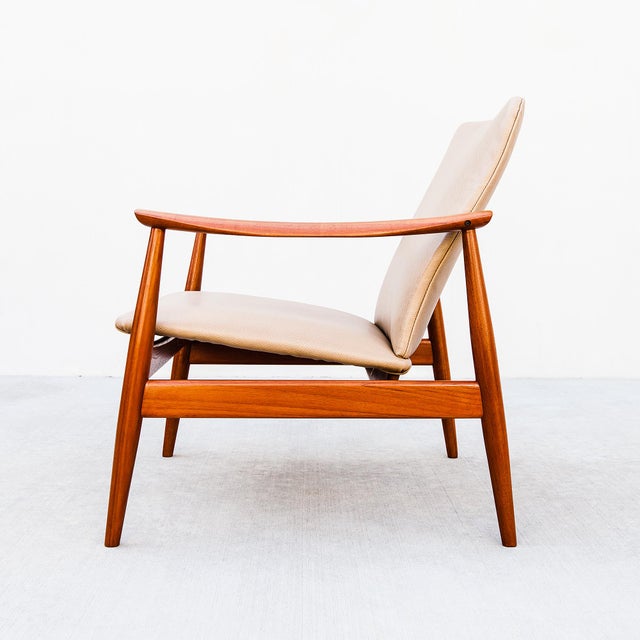 Wood Restored Finn Juhl Fd 138 Danish Modern Teak Lounge Chair by France & Son, 1960s For Sale - Image 7 of 17