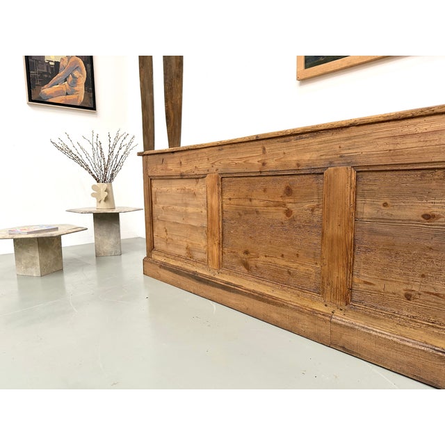 Large Vintage Pine Trade Counter, 1920 For Sale - Image 15 of 18