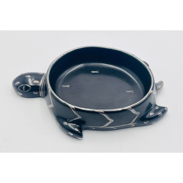 Black 1980s Emilia Castillo Turtle Catchall Bowl in Black Porcelain & Pure Silver, Mexico For Sale - Image 8 of 18