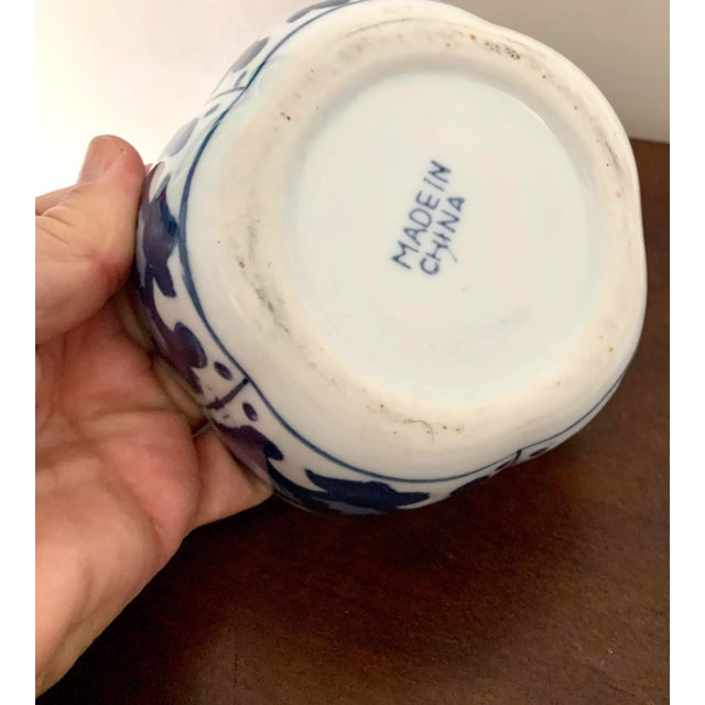 Blue and White Chinoiserie Ceramic Box For Sale - Image 4 of 6