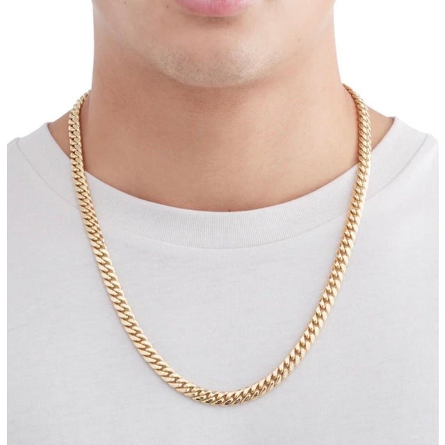 Modern 14 Karat Yellow Gold 84 Gm Link Chain Unisex, 24 Inch, 11mm Wide For Sale - Image 3 of 8