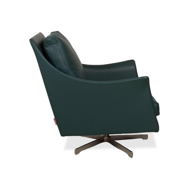 Set of Green Leather Boss Armchair and Ottoman with Manual Function from Flexform For Sale - Image 15 of 18