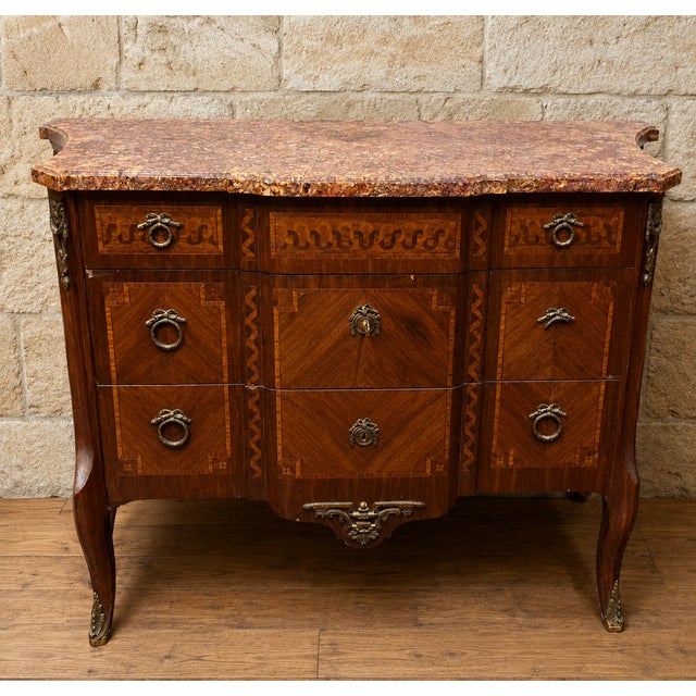 Wood Louis XV-Louis XVI Transition Style Inlaid Bombé Commode with Marble Top For Sale - Image 7 of 7