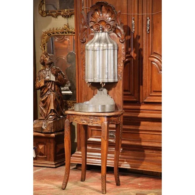 18th Century French Louis XV Pewter Lavabo on Carved Walnut Stand For Sale In Dallas - Image 6 of 10