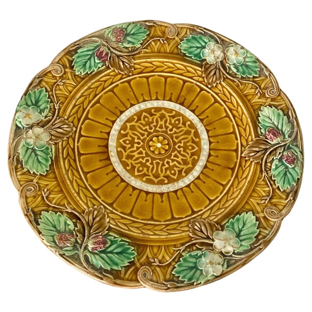 Faience Majolica Plate by Sarreguemines, 19th Century, France For Sale