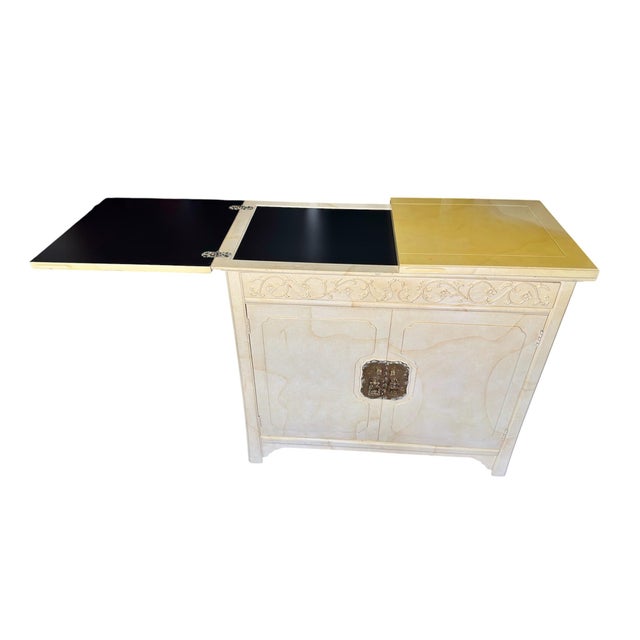 Vintage 1970s Henredon Hollywood Regency Faux Goatskin Flip-Top Bar Cabinet For Sale - Image 9 of 12