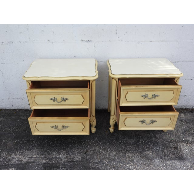 Off-white French Carved Painted Nightstands Bedside Tables a Pair 6006 For Sale - Image 8 of 12