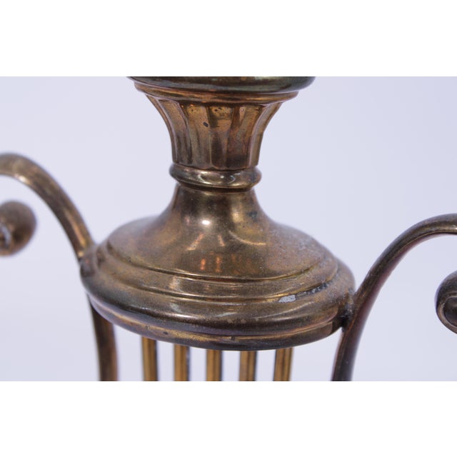 1980s Pair of Mottahedeh Brass Colonial Williamsburg Lyre Candlesticks For Sale - Image 11 of 14
