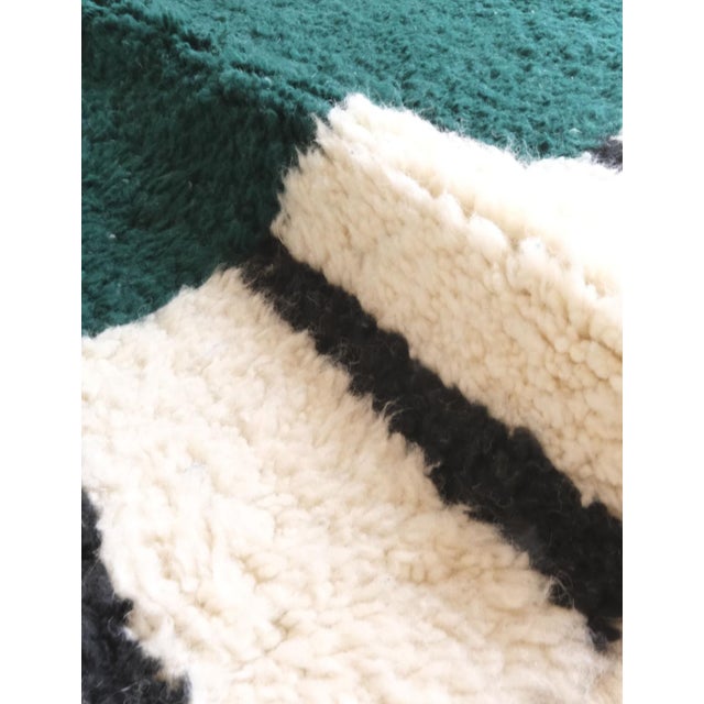 Green Contemporary Moroccan Wool Rug - 9.1 X 6 Ft For Sale - Image 4 of 8