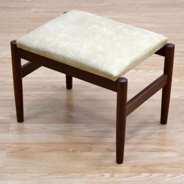 1960s 1960s Vintage Danish Modern Vanity Stool by Hugo Frandsen for Spottrup Mobler For Sale - Image 5 of 7