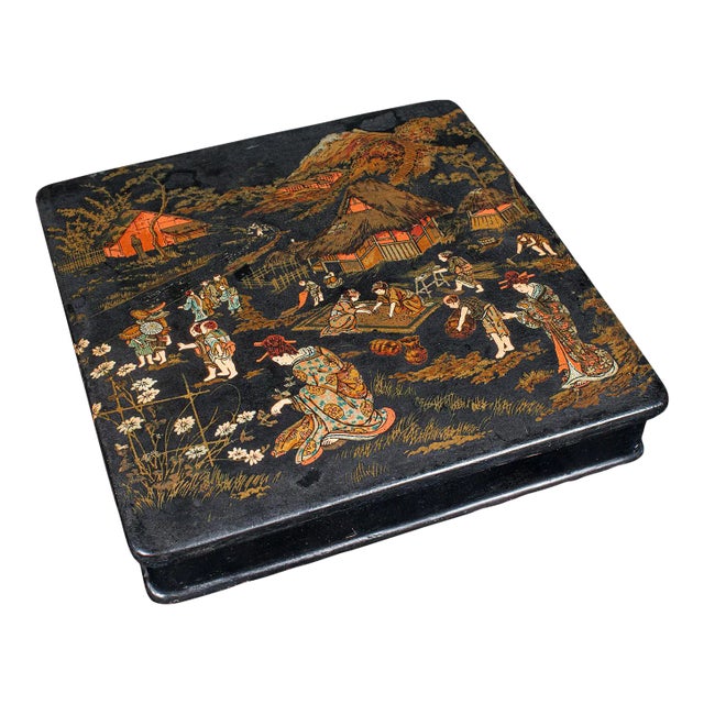 1900's Antique Japanese Lacquered Presentation Box For Sale