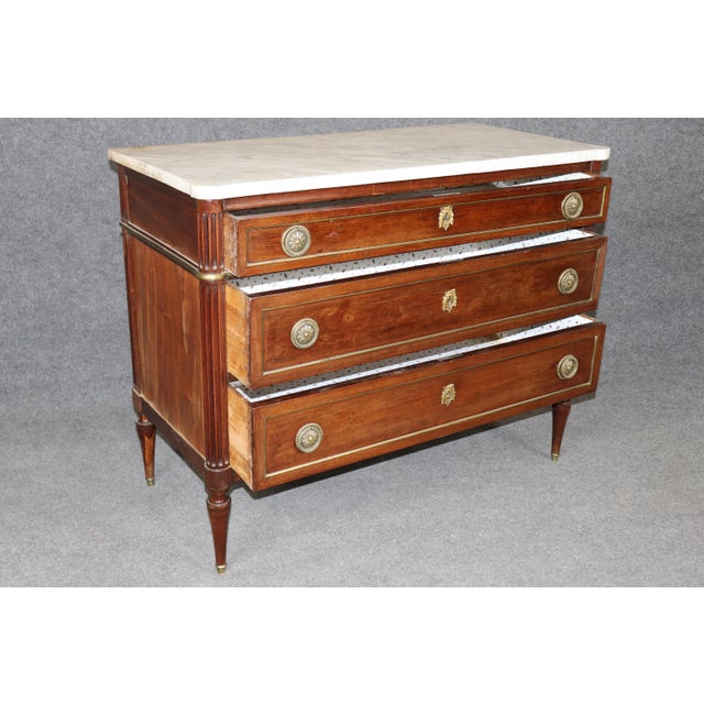 Antique 19th Century French Louis XVI Style Bronze Mounted Marble Top Commode For Sale - Image 12 of 16