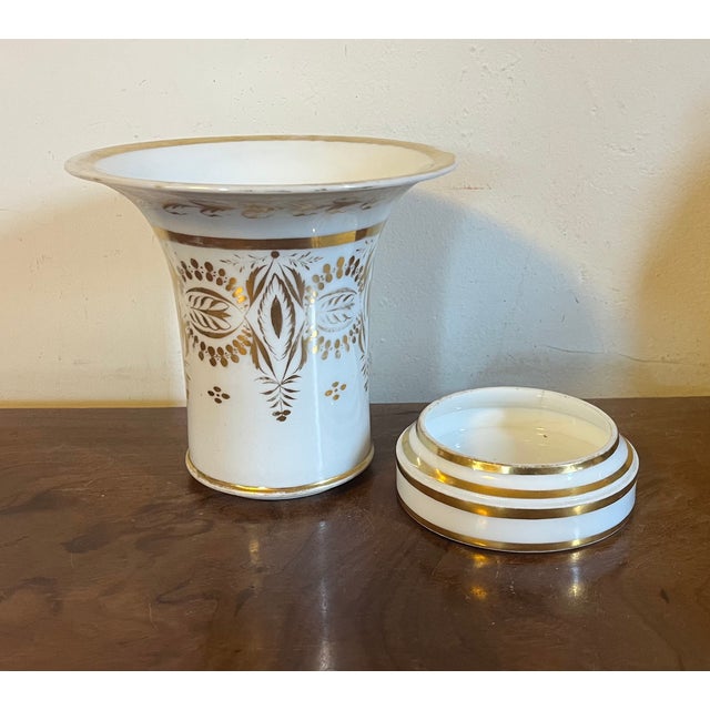 Antique Early 19th Century French Empire White & Gold Porcelain Flower Pot Cachepot Vase and Stand Circa 1820 For Sale - Image 9 of 11