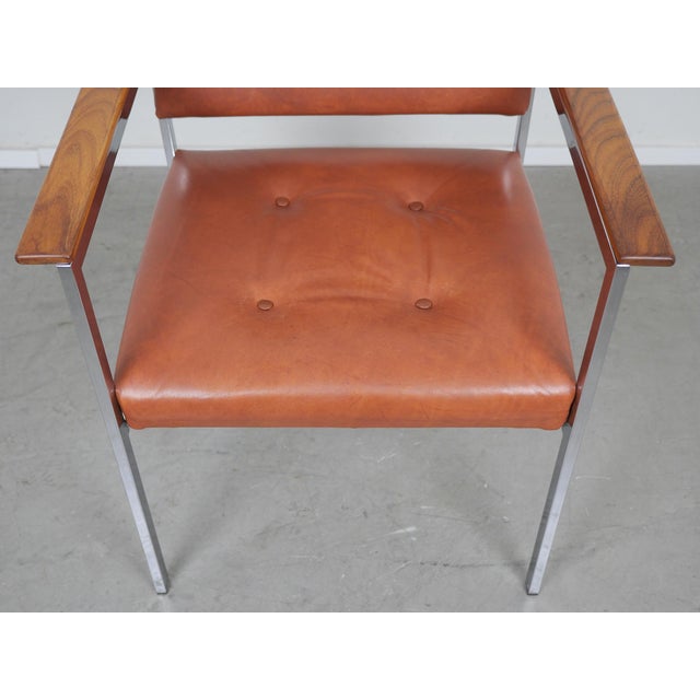 Leather Chair with Wooden Armrests, Germany, 1970s For Sale - Image 11 of 17