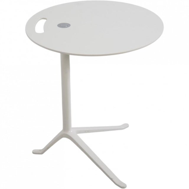 Vintage White Little Friend Table from Fritz Hansen, 2015 For Sale - Image 4 of 8